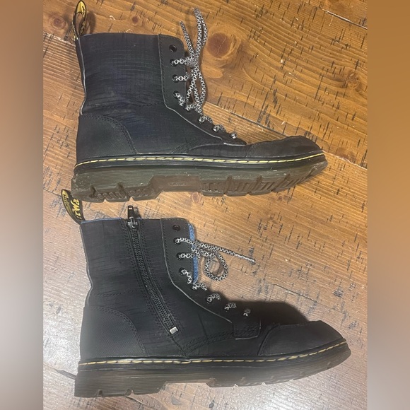 Dr. Martens Junior Combs Black and Blue Utility Combat Boots Boys Size 4 - Picture 4 of 14